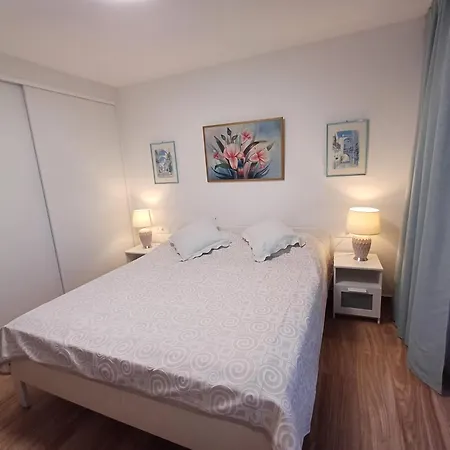 215 Azahara By Tenerife & Sales Apartamento *