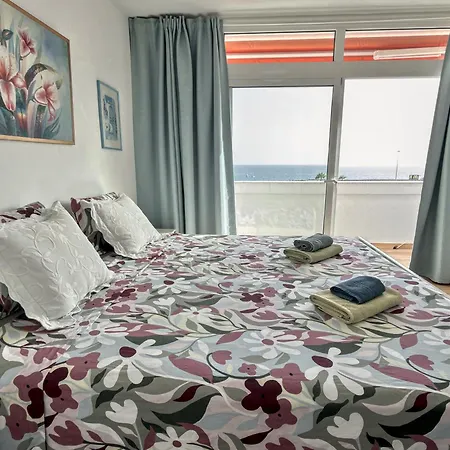 215 Azahara By Tenerife & Sales * Playa de las Américas