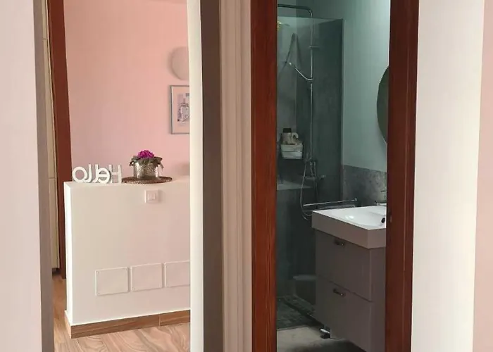 215 Azahara By Tenerife & Sales *