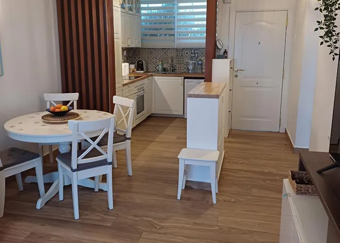 215 Azahara By Tenerife & Sales Playa de las Americas (Tenerife)